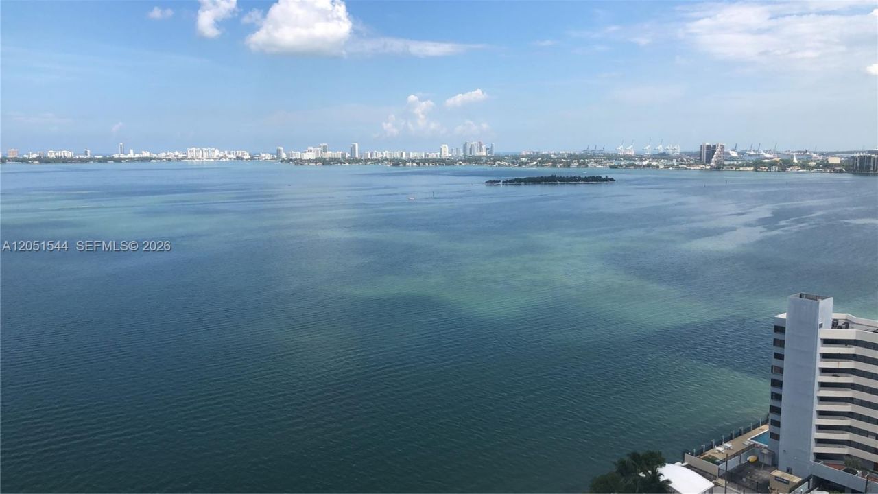 650 NE 32 St, Unit 3307, Miami, FL 33137 Photo