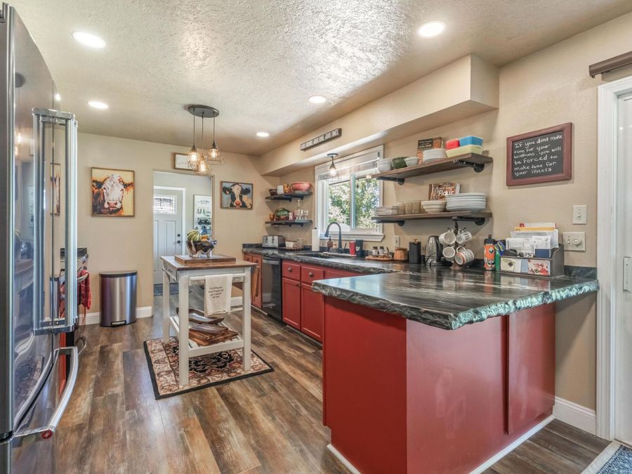 Property Image 9