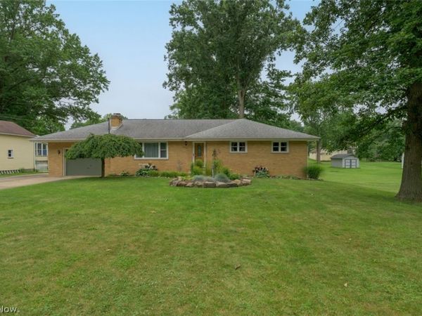5085 E Rockwell Road , Austintown, OH 44515
