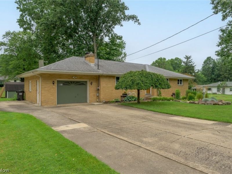 5085 E Rockwell Road, Austintown, OH 44515 Photo 3