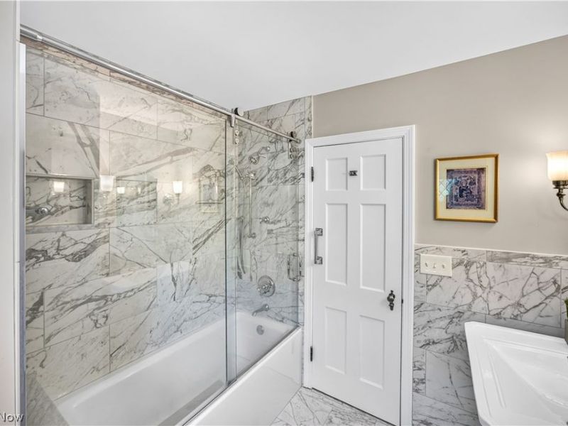 2621 Charney Road, University Heights, OH 44118 Photo 36
