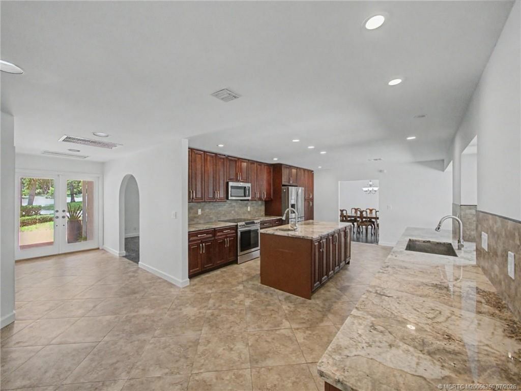 22 Banyan Road , Stuart, FL 34996 Photo