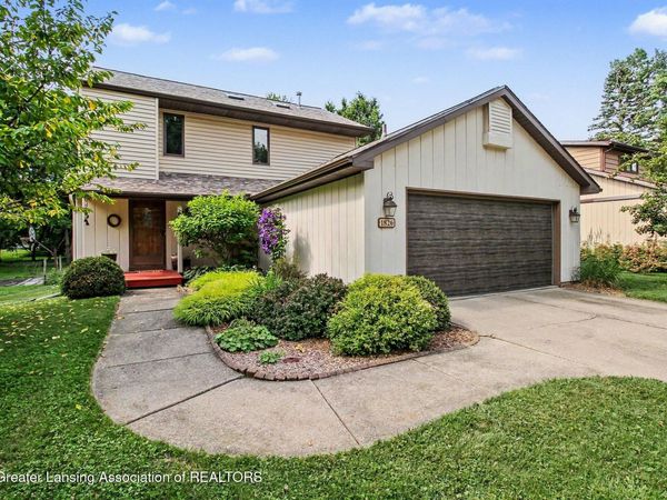 1826 Snyder Road, East Lansing, MI 48823