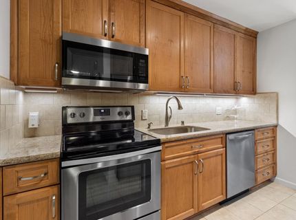 653 Woodside Sierra #1, Unit 1, Sacramento, CA 95825 Photo