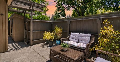 653 Woodside Sierra #1, Unit 1, Sacramento, CA 95825 Photo