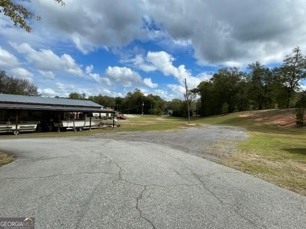 2787 Emery Highway, Macon, GA 31217