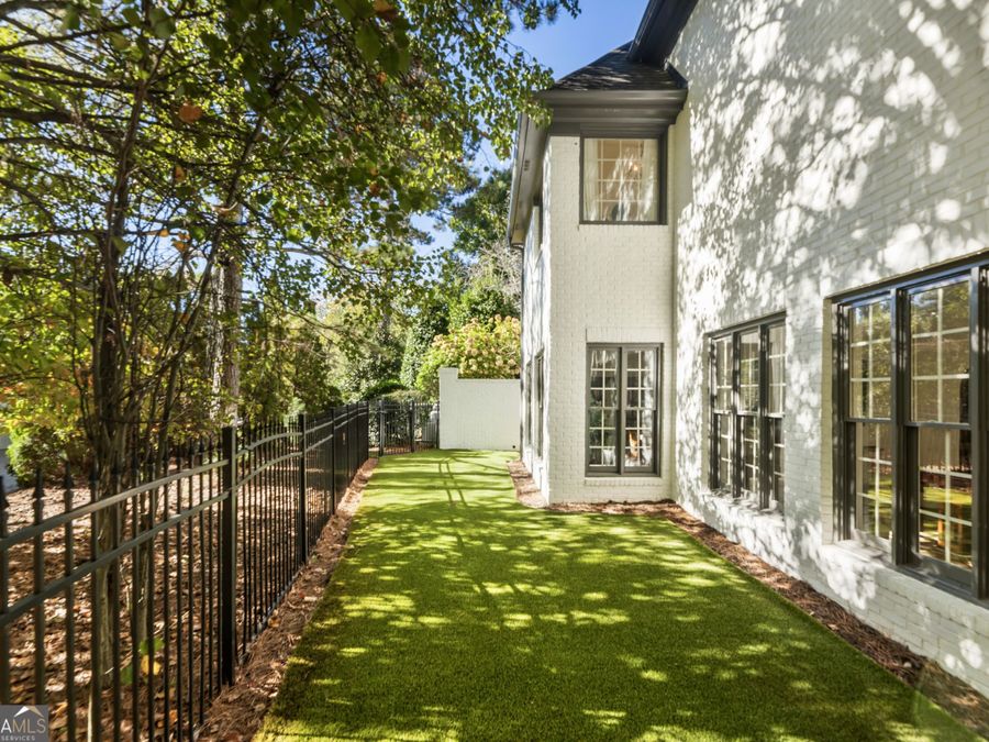 Property Image 62