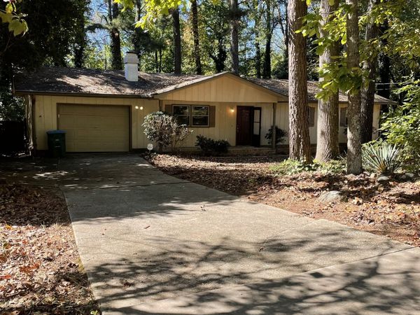 2983 Deshong Drive, Stone Mountain, GA 30087
