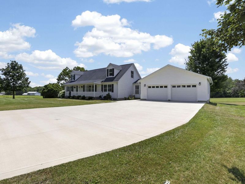6017 Van Fossen Road, Johnstown, OH 43031 Photo 4