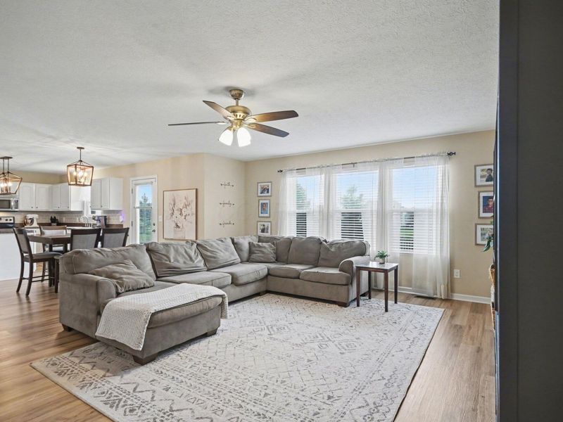 780 Brevard Circle, Pickerington, OH 43147 Photo 7