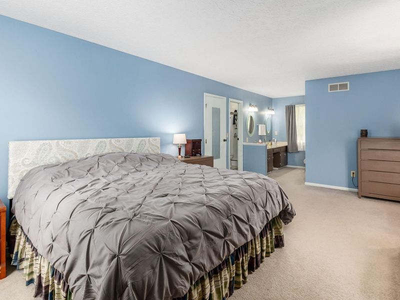 2077 Scottingham Drive, Dublin, OH 43016 Photo 15