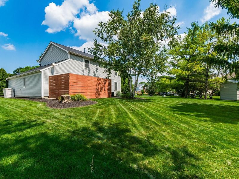 2077 Scottingham Drive, Dublin, OH 43016 Photo 27