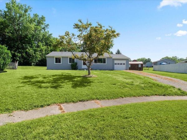 504 Jefferson Court , Bellefontaine, OH 43311