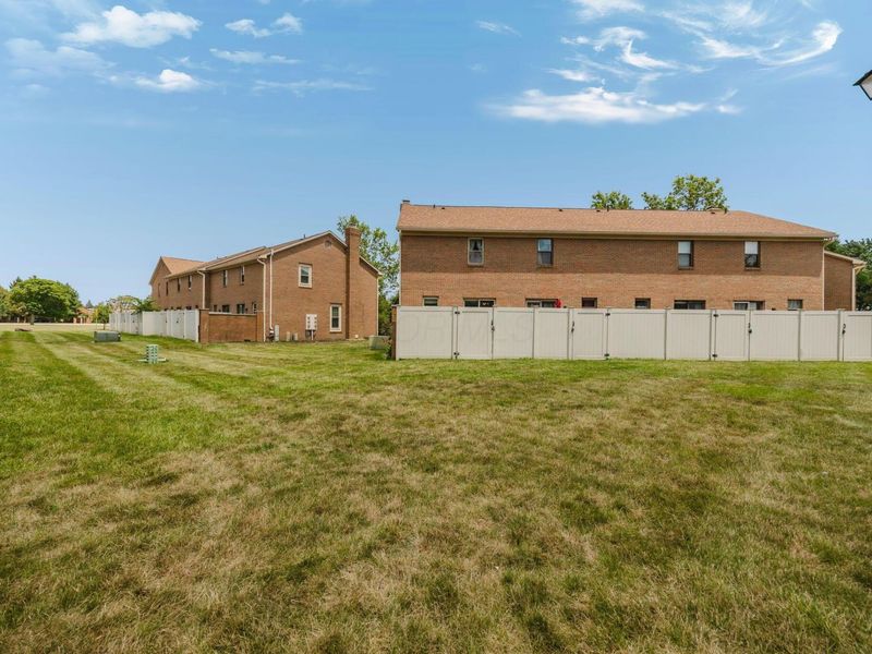 7929 Verandah Court, Unit 51, Powell, OH 43065 Photo 31