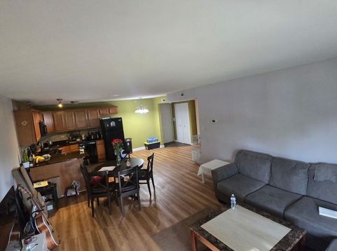 Main Photo