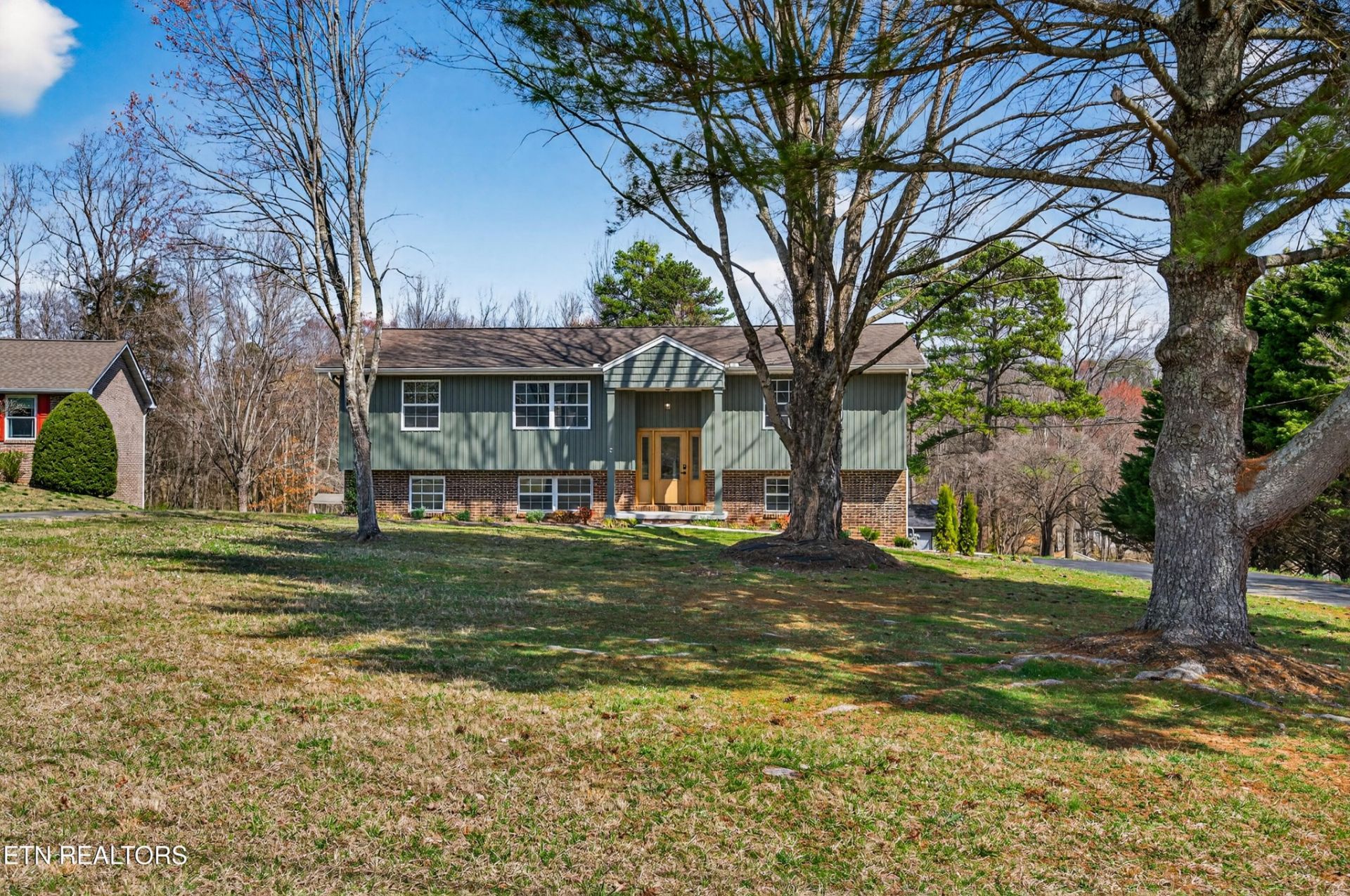 1205 Hoss Rd , Powell, TN 37849 Main Photo