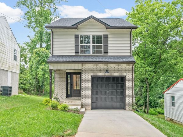 134 Cross Ln , Clarksville, TN 37040