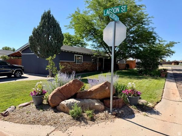 17 S GEORGIA CIR , Roosevelt, UT 84066