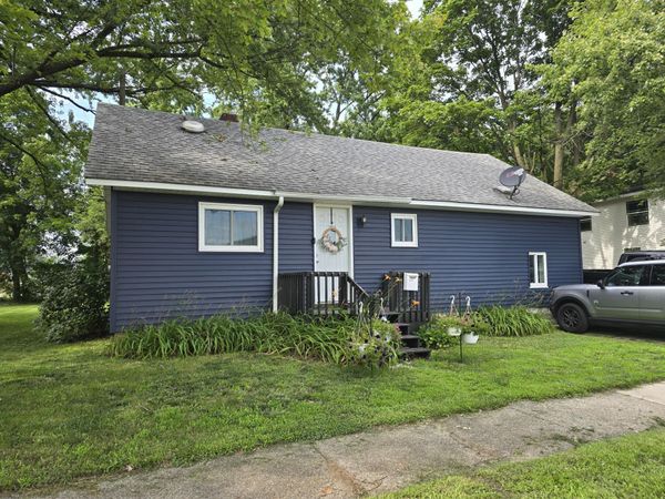409 Norwood Avenue, Sturgis, MI 49091