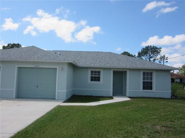4521/4523 22nd ST SW, LEHIGH ACRES, FL 33973