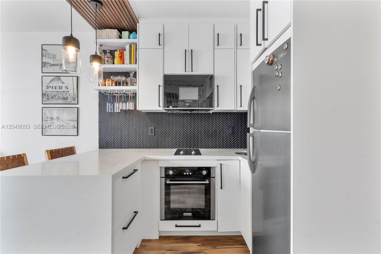 555 NE 15th St , Unit 518, Miami, FL 33132 Photo