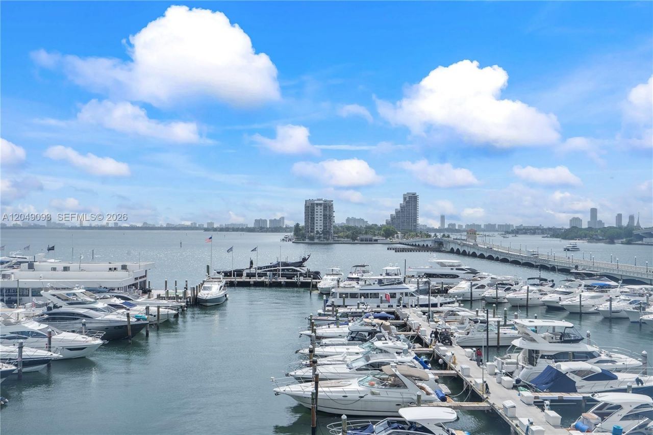 555 NE 15th St , Unit 518, Miami, FL 33132 Photo