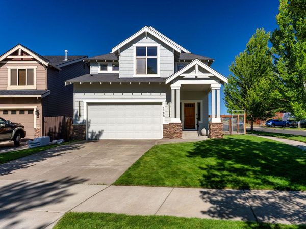 1860 NE Altura Drive, Bend, OR 97701