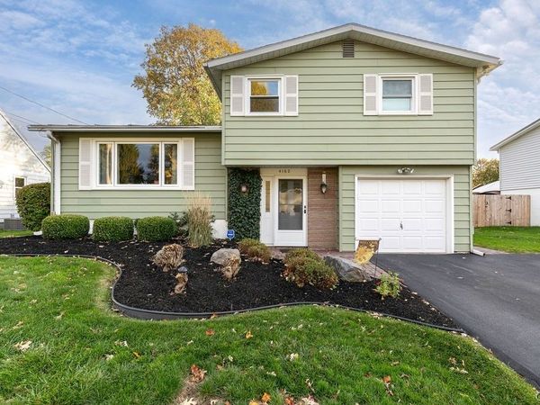 4162 Birchwood Drive S, Liverpool, NY 13090