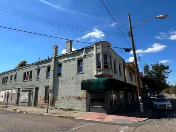 711 W Wyoming Avenue, Lockland, OH 45215
