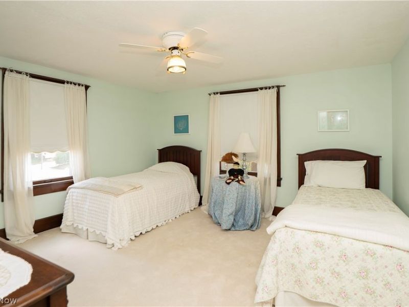 507 W Maple Street, North Canton, OH 44720 Photo 26