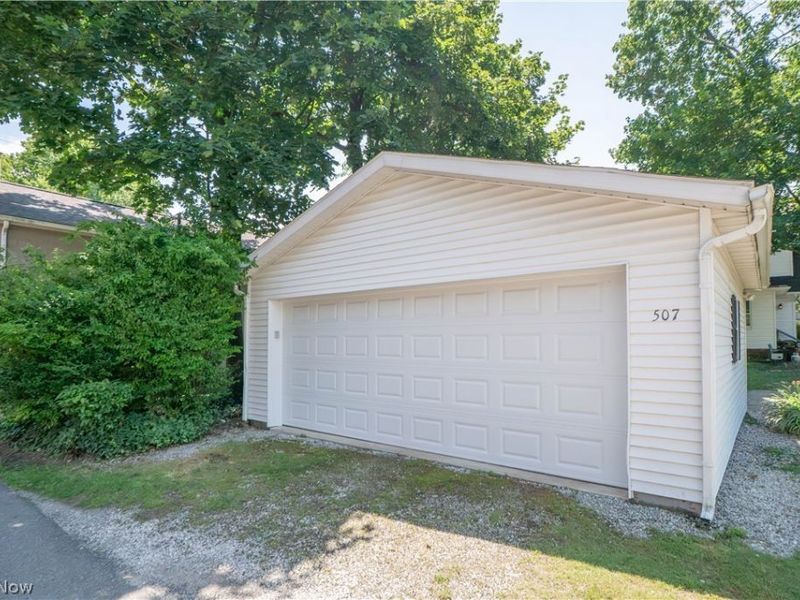 507 W Maple Street, North Canton, OH 44720 Photo 42
