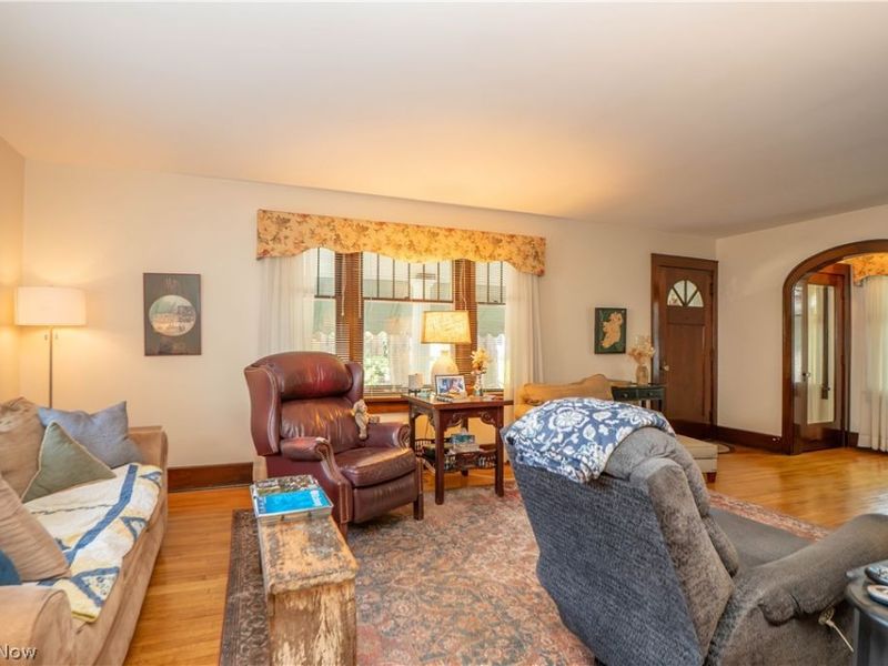 507 W Maple Street, North Canton, OH 44720 Photo 6