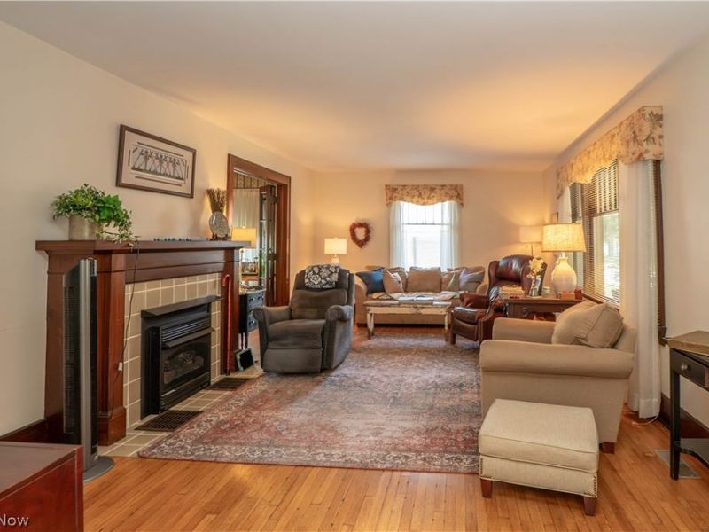 507 W Maple Street, North Canton, OH 44720 Photo 7