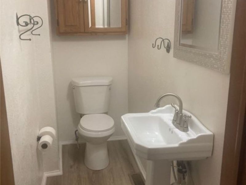 7320 Covert Avenue, Cleveland, OH 44105 Photo 49
