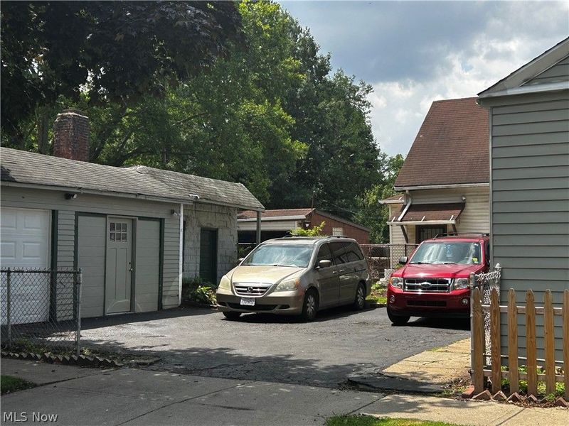 7320 Covert Avenue, Cleveland, OH 44105 Photo 6