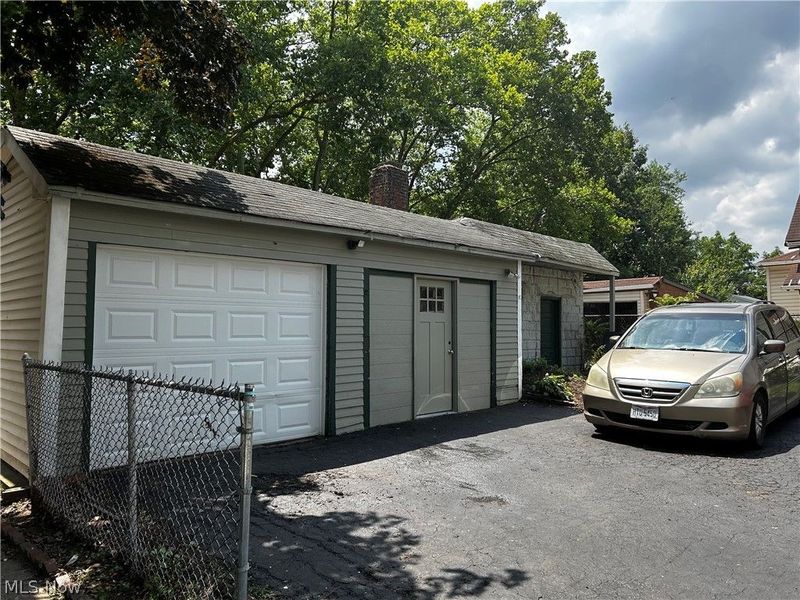 7320 Covert Avenue, Cleveland, OH 44105 Photo 9