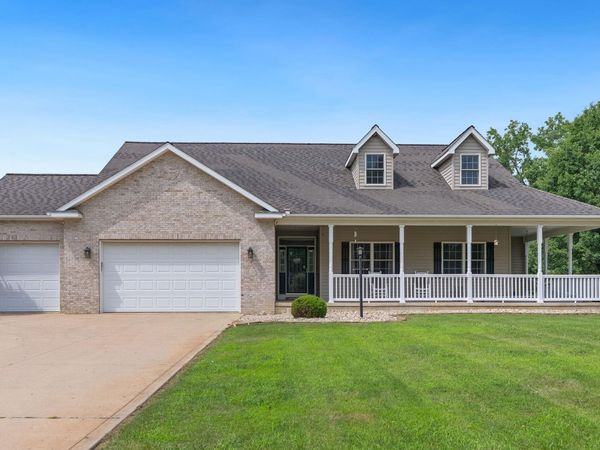 1810 E Walnut Street, Warsaw, IN 46582