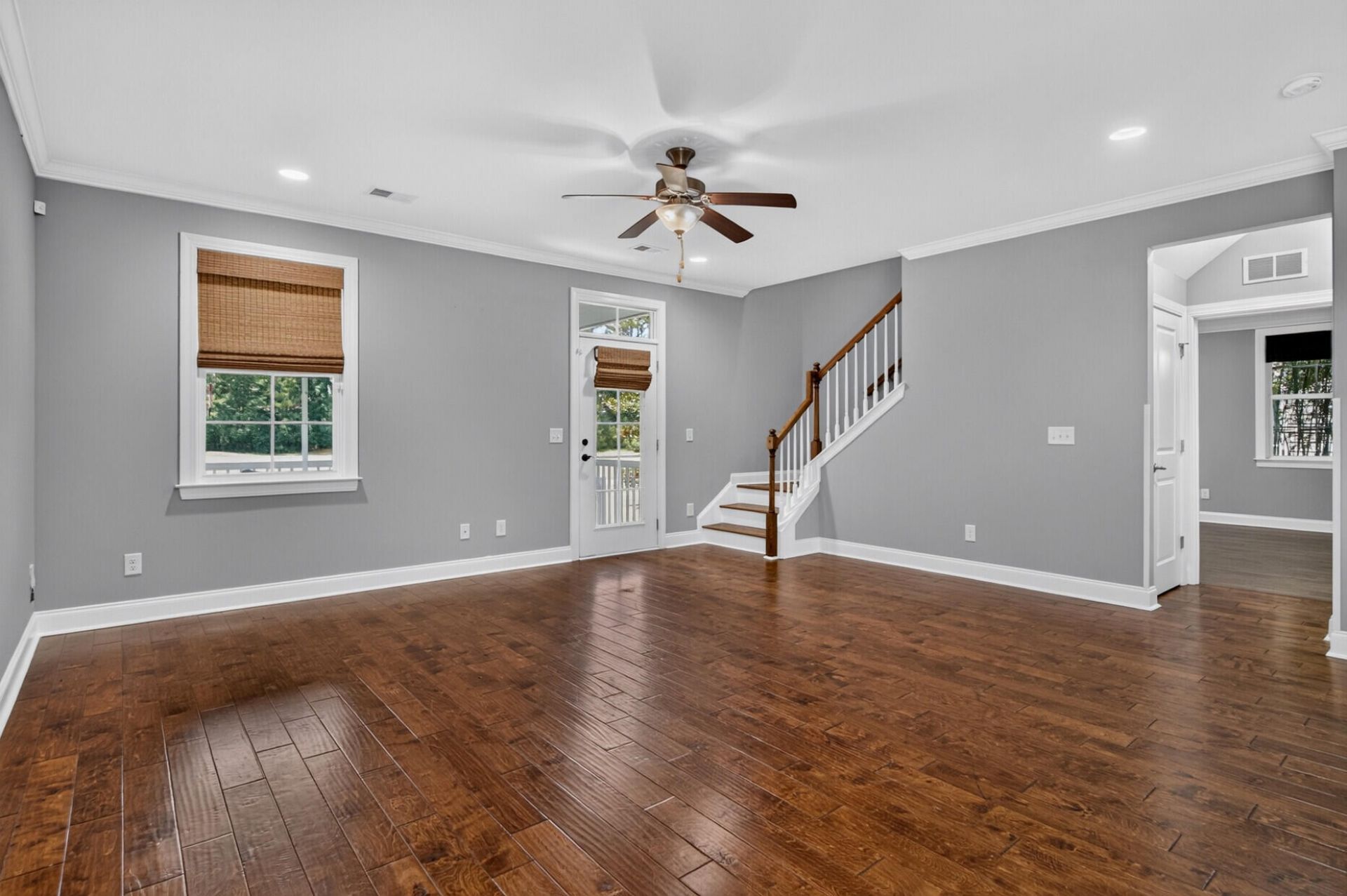 5364 Birdie Lane Photo 17