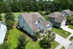 5364 Birdie Lane photo 4