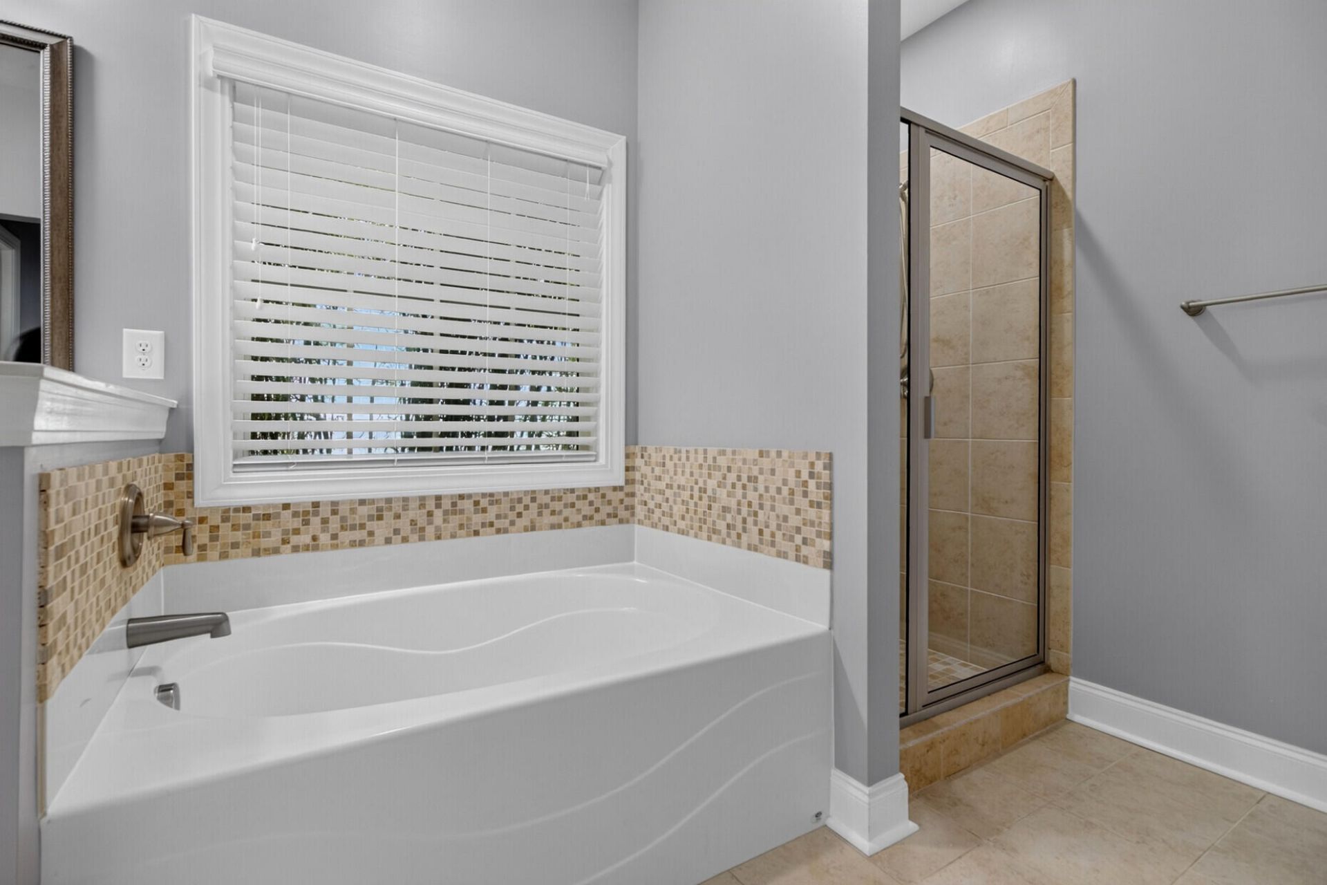 5364 Birdie Lane Photo 24