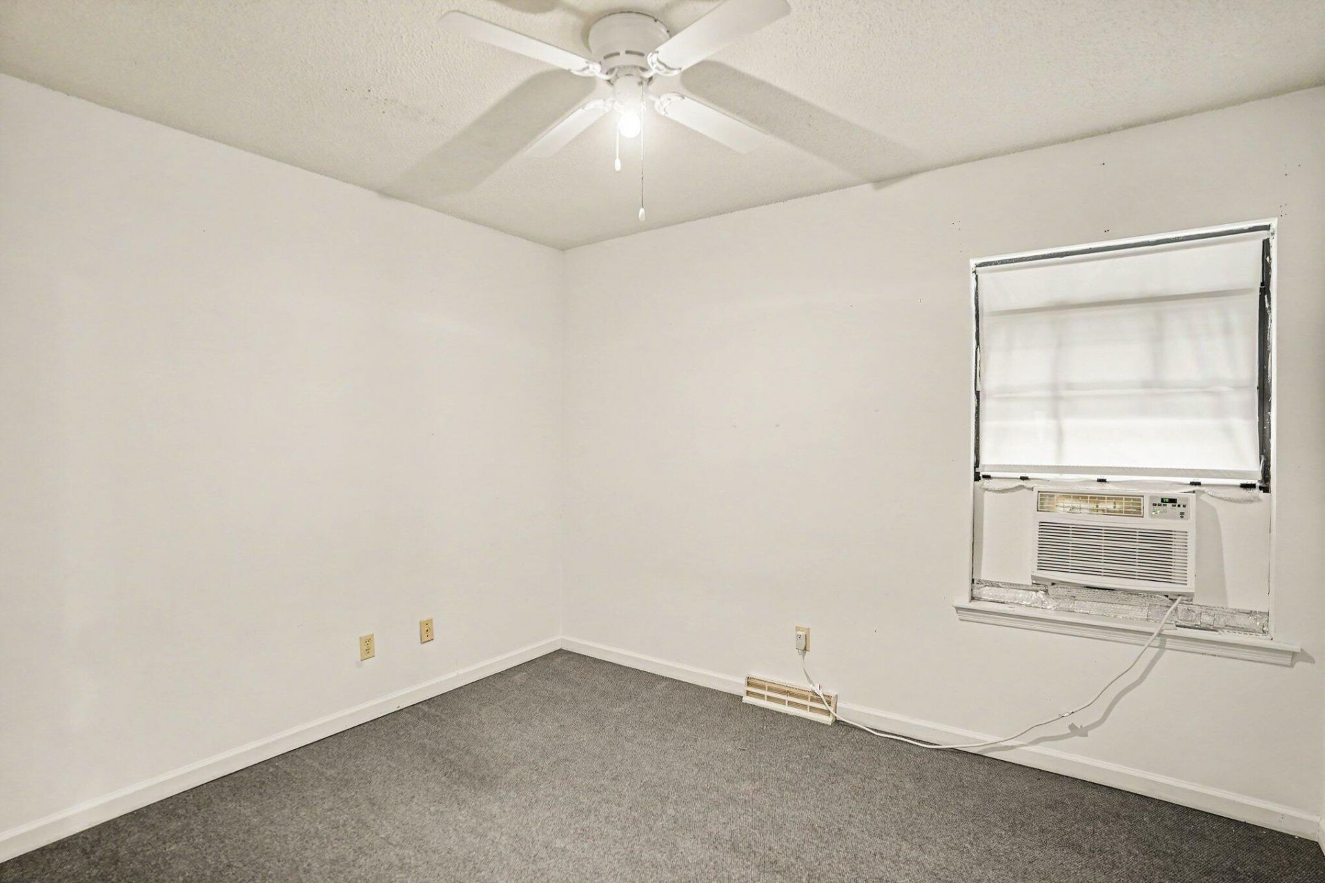519 Longleaf Road Photo 11