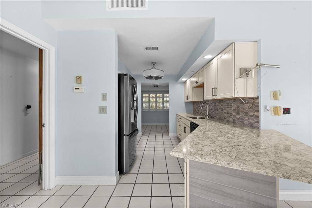 7305 Constitution Cir, Fort Myers, FL 33967 Photo