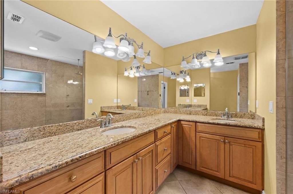 7305 Constitution Cir, Fort Myers, FL 33967 Photo