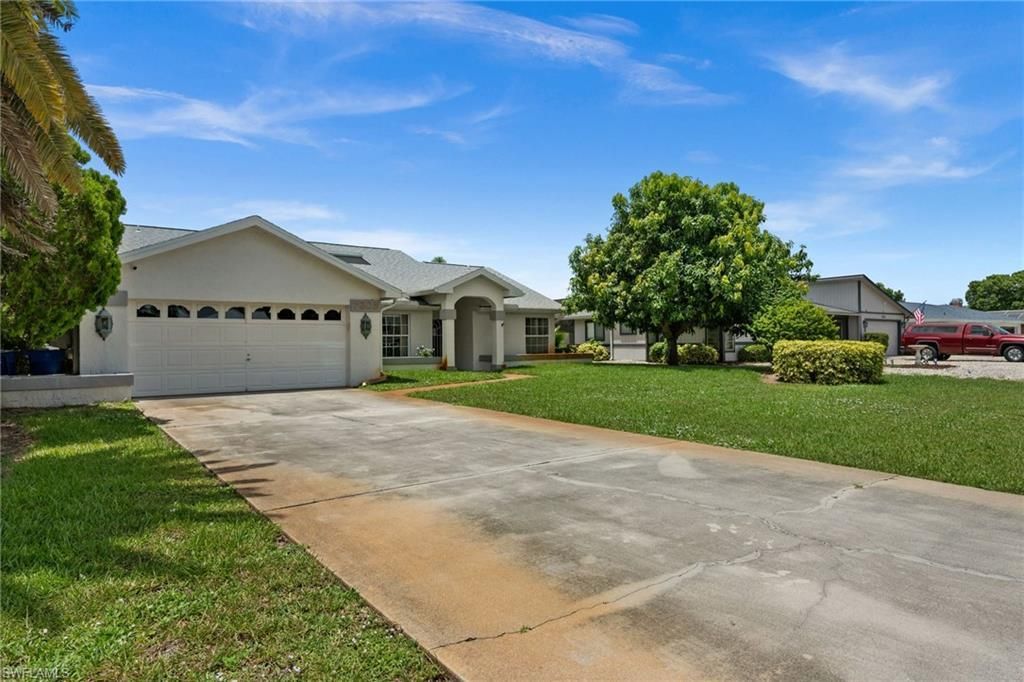 7305 Constitution Cir, Fort Myers, FL 33967 Photo
