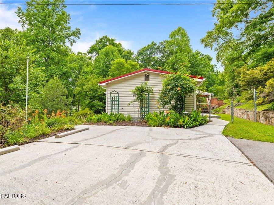 Property Image 42