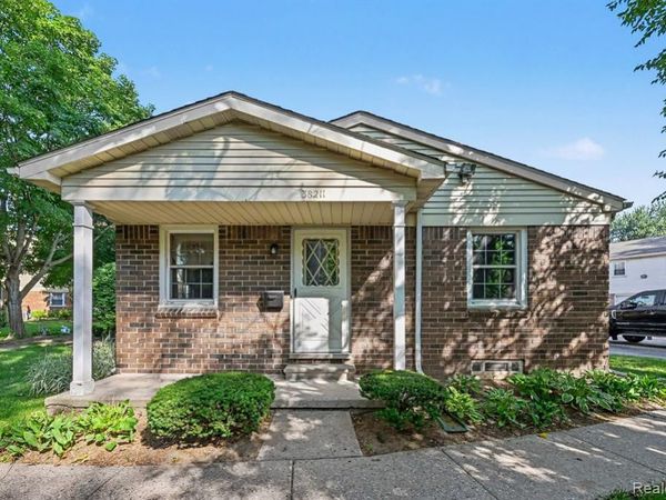 38211 Carolon Boulevard, Westland, MI 48185