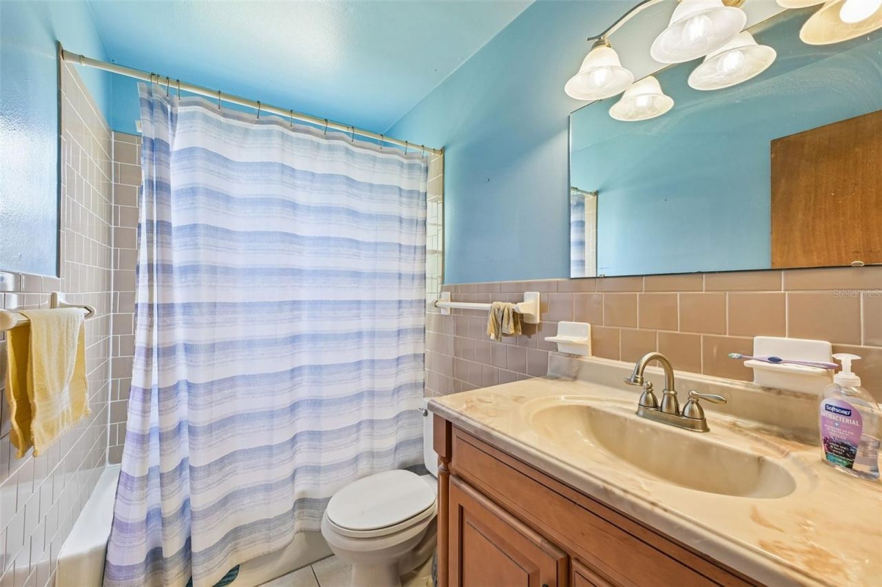 107 67th Street Ne, Bradenton, FL 34208 Photo