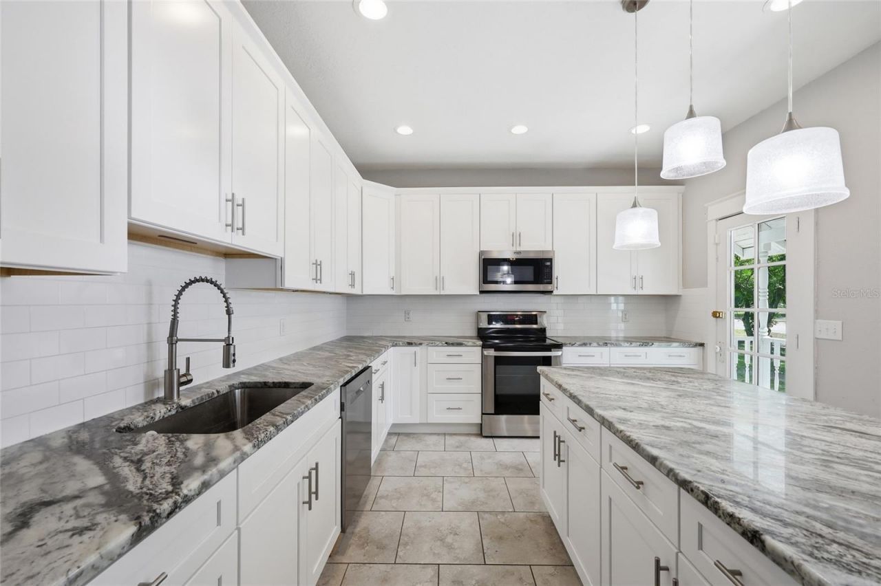 545 E Haines Boulevard, Lake Alfred, FL 33850 Photo