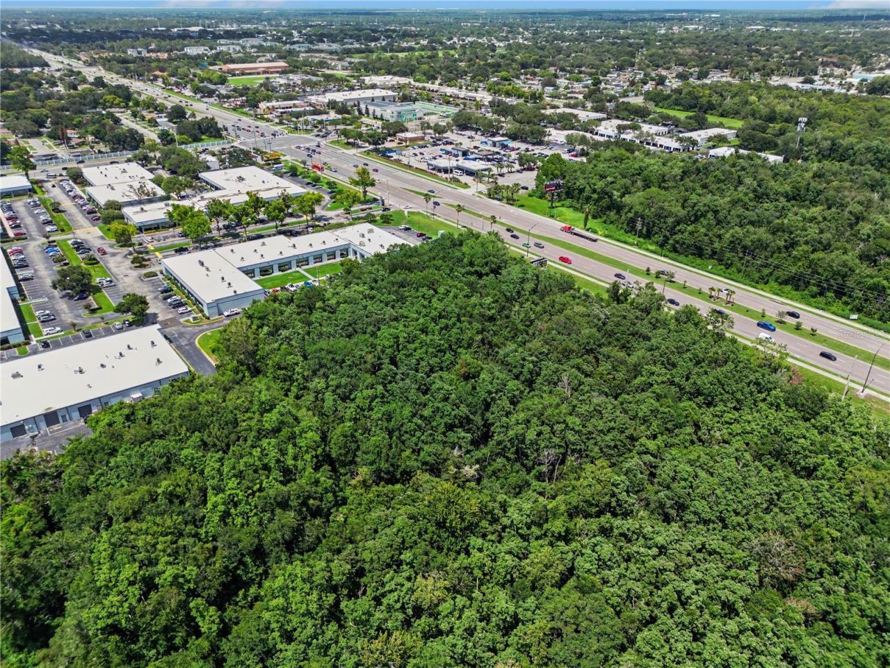 6000 S Semoran Boulevard, Orlando, FL 32822 Photo