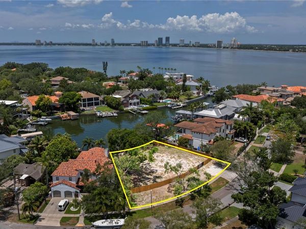 86 BAHAMA CIRCLE , TAMPA, FL 33606